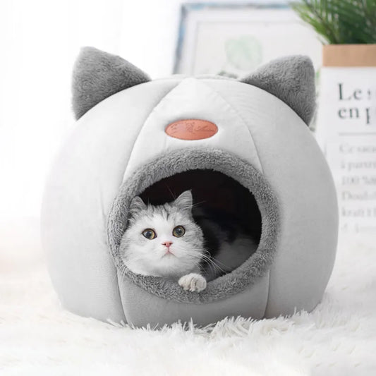 Cozy Cat Winter Bed