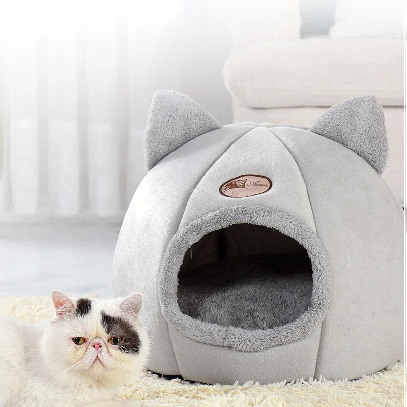 Cozy Cat Winter Bed